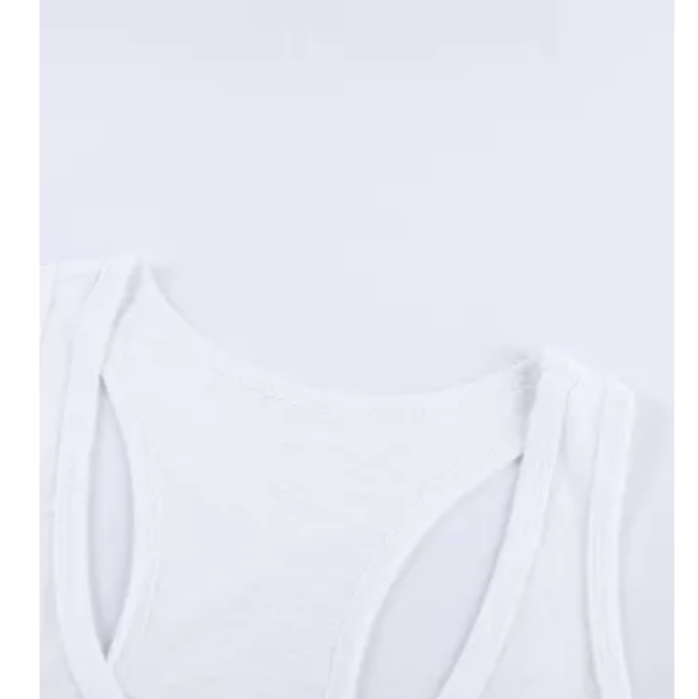 New boutique basic tank White 2x  available - Picture 5 of 16